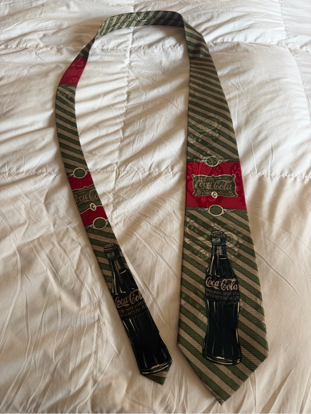 Collectors 1993 Coca Cola 100% Silk Tie - green stripes and vintage graphics